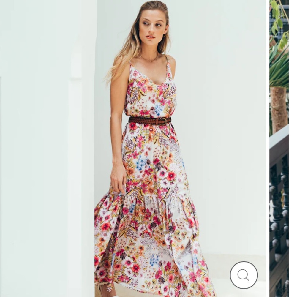 Sukiso Francesca maxi dress